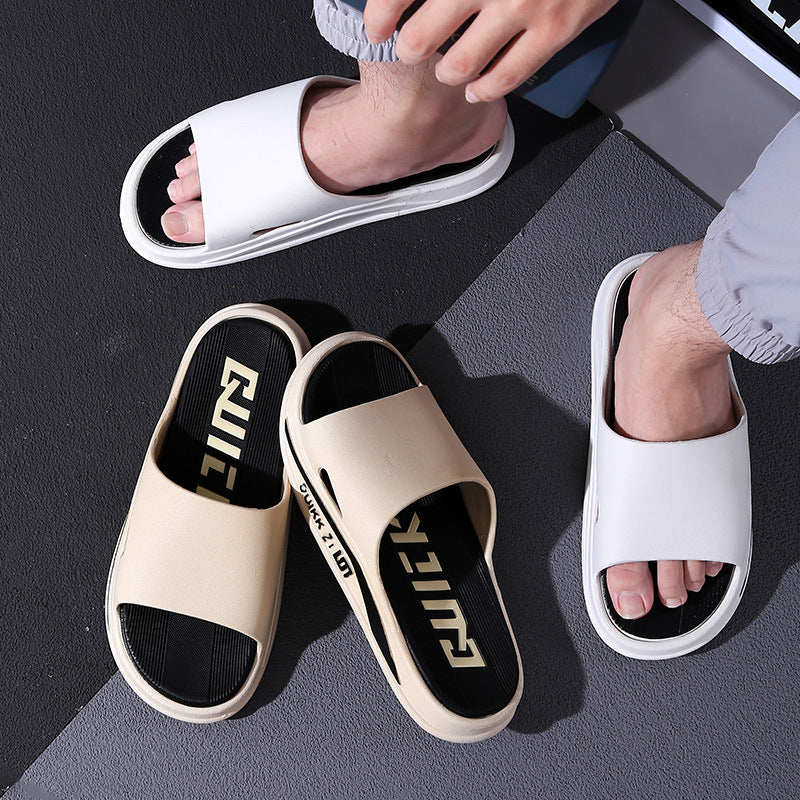 New Summer Sandals Fashion Trendy Men's Slippers Casual Soft Bottom Outer Wear Thick Bottom Beach Indoor Slippers Men's Wholesale