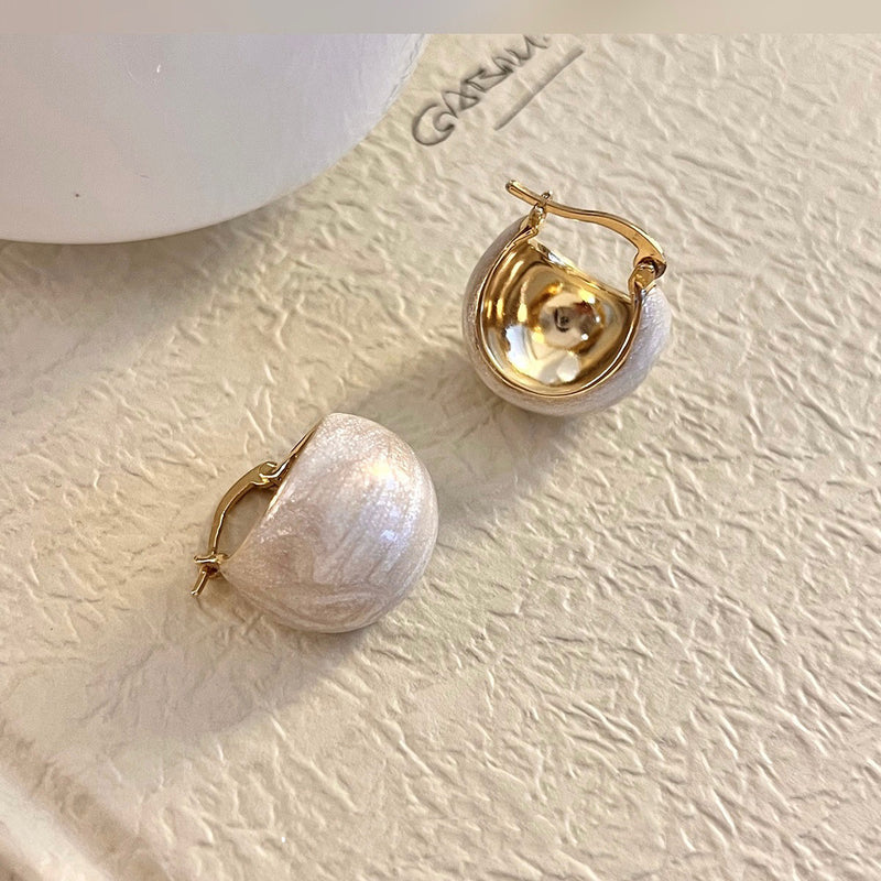 Love Fashion Earrings